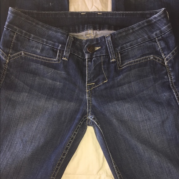 William Rast Size 28 - Picture 2 of 4